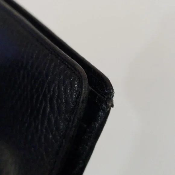 Triomphe de France Black Leather Men Wallet with Gold tone Accent - 4.5" x 3.5" - Picture 8 of 13